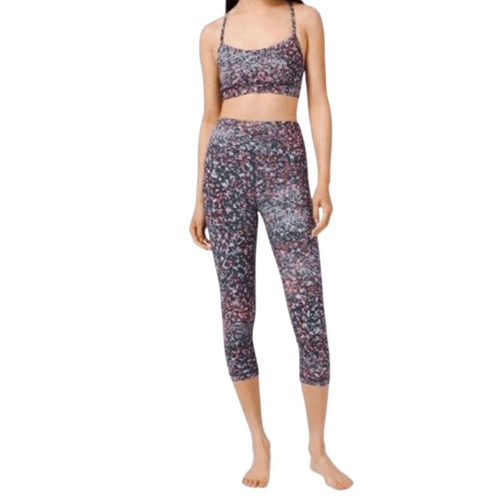 LULULEMON ATHLETICA Align Crop 21' (Nulu) Size 4
